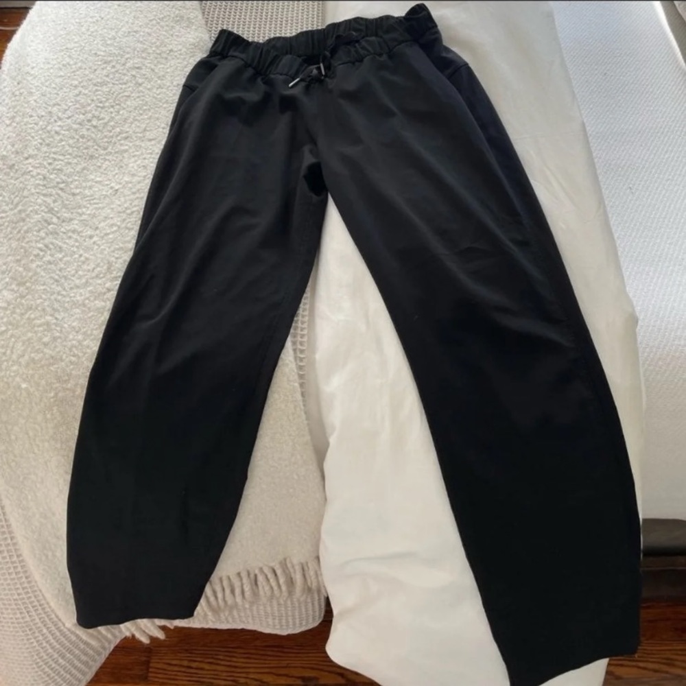 Lululemon On The Fly Pants